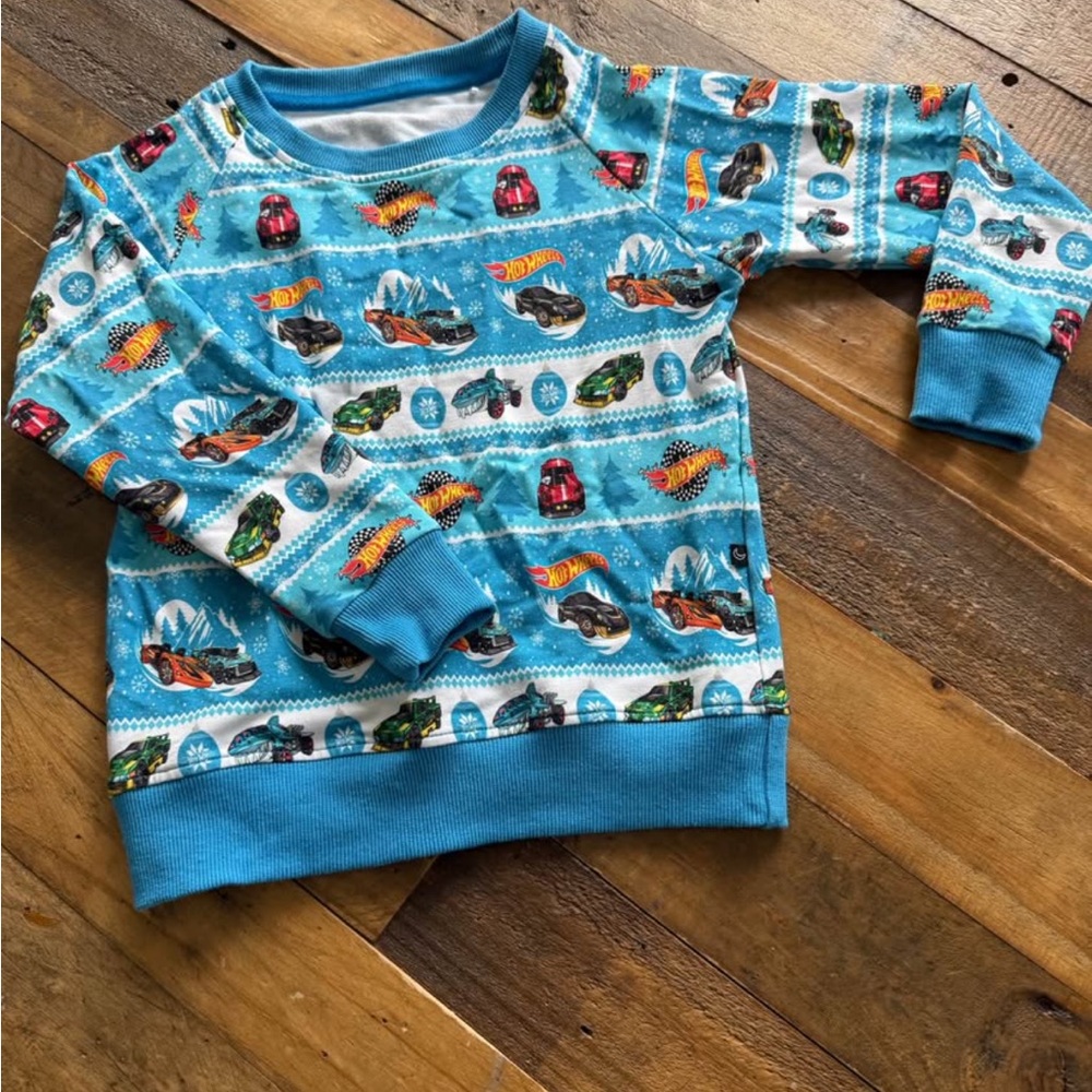Kids 4T hotwheels sweater
